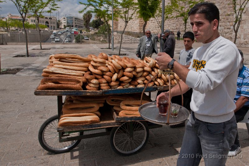 20100408_130312 D3.jpg - Tea vender near Jaffa Gate